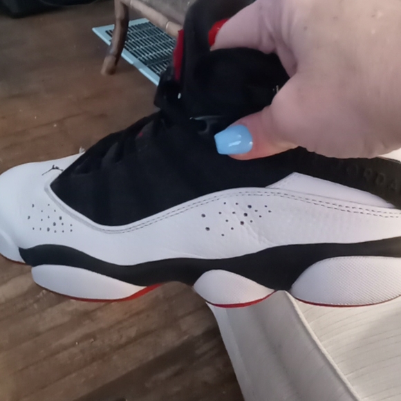 Jordans shoes - Picture 4 of 4